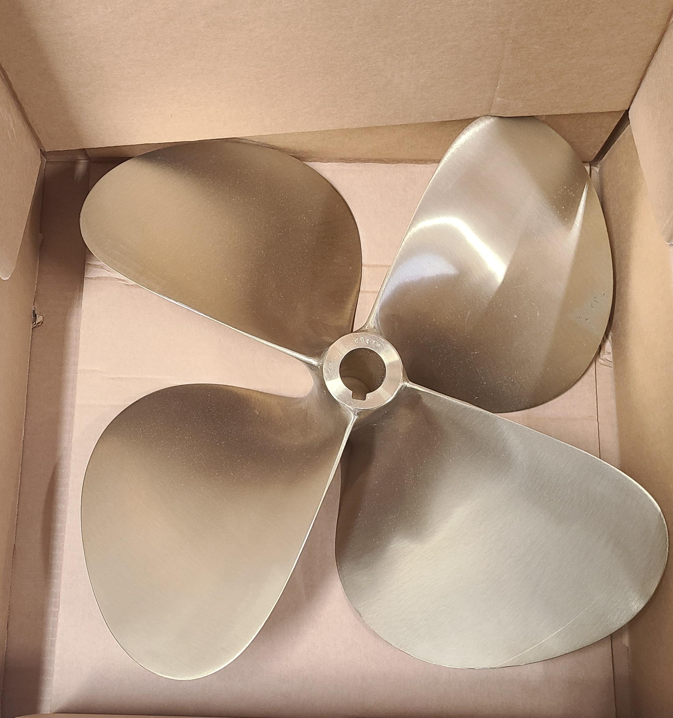 Teignbridge Propellers Aquapoise 21" LH 1.75" Bore